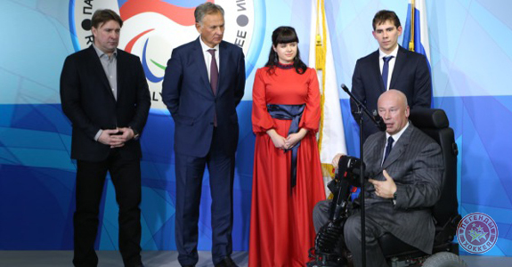 Касатонов наградил паралимпийцев