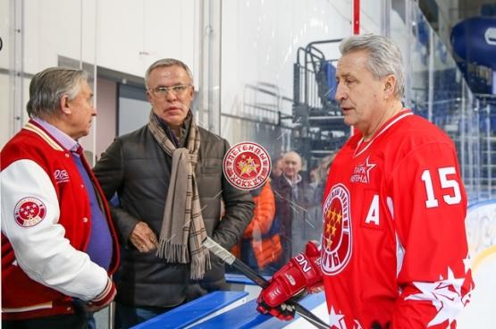 Открытая тренировка российской сборной Легенд мирового хоккея