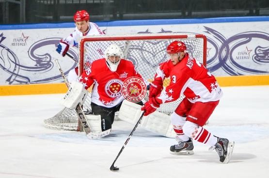 Открытая тренировка российской сборной Легенд мирового хоккея