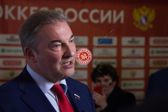 Выставка «70 лет отечественному хоккею»