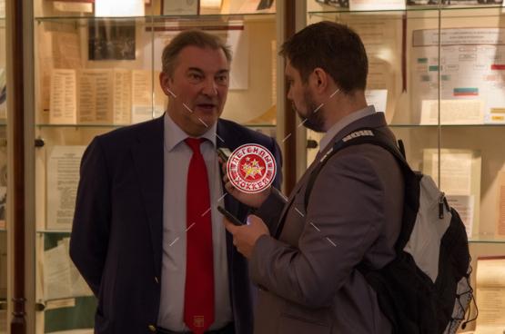 Выставка «70 лет отечественному хоккею»