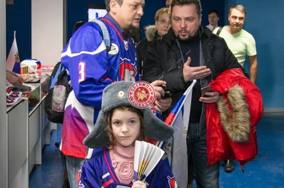 Автограф-сессия В.С. Мышкина на Кубке Первого канала