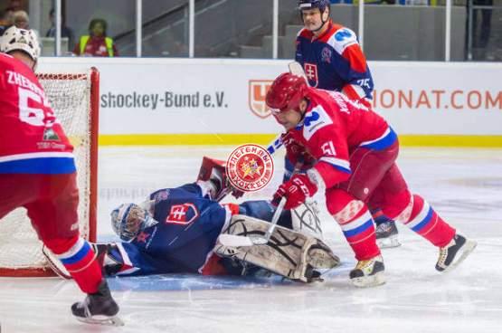 Суперфинал второго сезона Лиги Легенд в Штраубинге