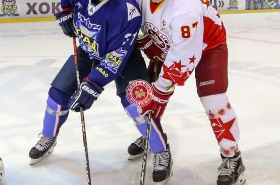 Предновогодний матч с ХК Град