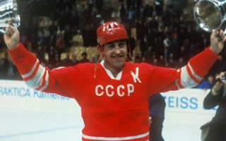 Б. Михайлов: «В музей хоккея отдам даже свои медали»