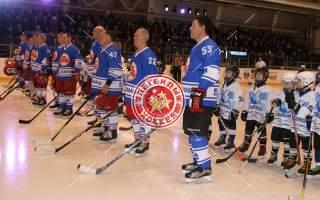 «Легенды хоккея» сыграли со сборной Северодвинска