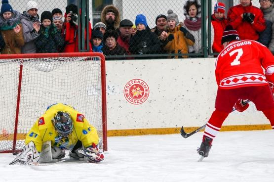 Легенды Хоккея в подмосковных Озерах