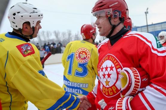 Легенды Хоккея в подмосковных Озерах