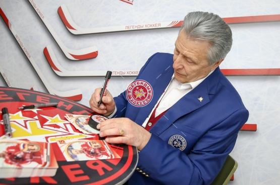 ЧМ-2016. Автограф-сессия с Ю.Ляпкиным и А.Якушевым