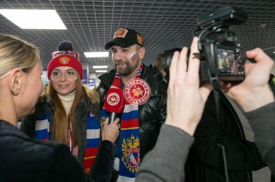 Автограф-сессия Ю.Е. Ляпкина на Кубке Первого канала