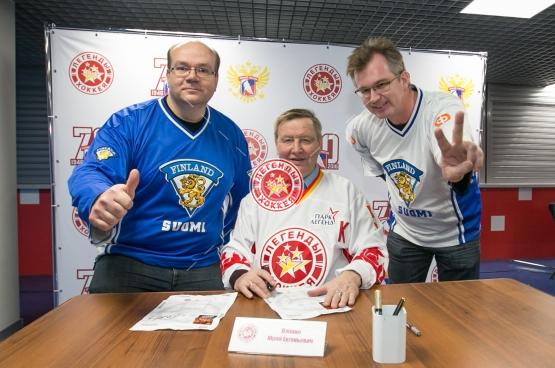 Автограф-сессия Ю.Е. Ляпкина на Кубке Первого канала