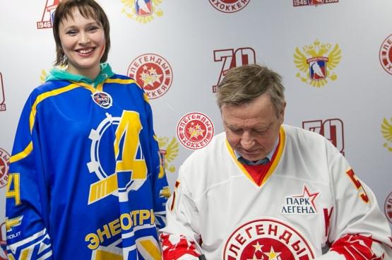 Автограф-сессия Ю.Е. Ляпкина на Кубке Первого канала