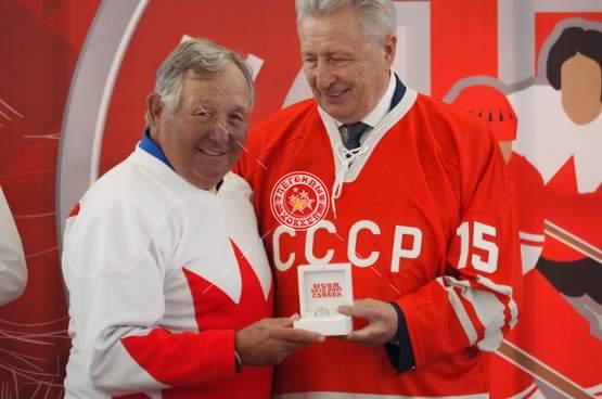 Торжественное чествование участников Суперсерии-72