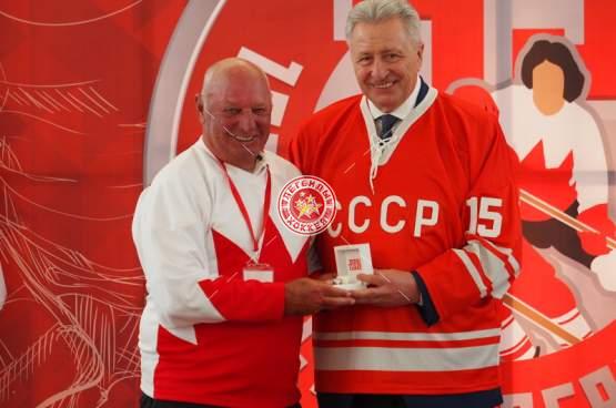 Торжественное чествование участников Суперсерии-72